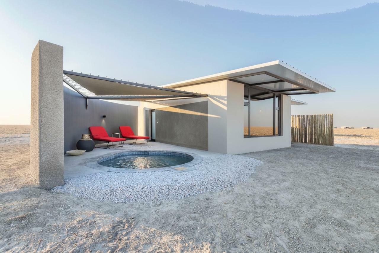 Etosha King Nehale Lodge Omuthiya Eksteriør bilde